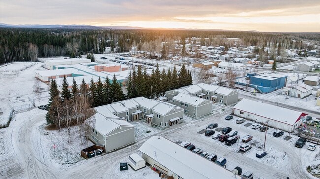 Photo - 350 S Santa Claus Ln