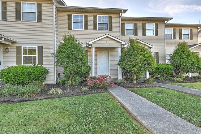 Photo - 2305 S Greenwood Dr