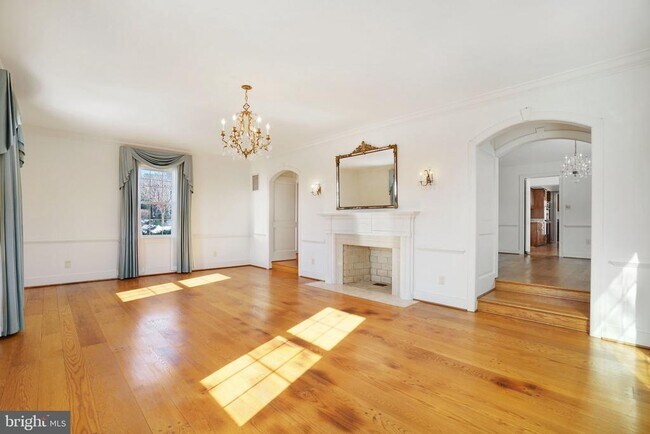 Photo - 513 Cathedral Dr