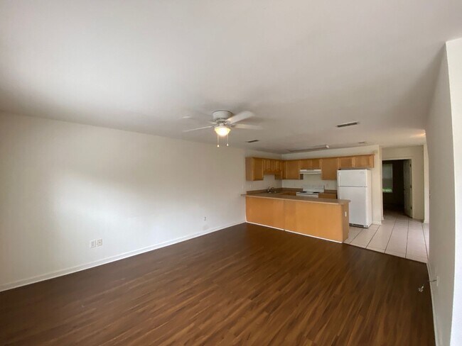 Photo - The Cove - 1081 Unit 1081-2