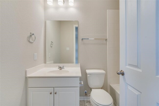 Building Photo - 2639 Westward Hl Dr