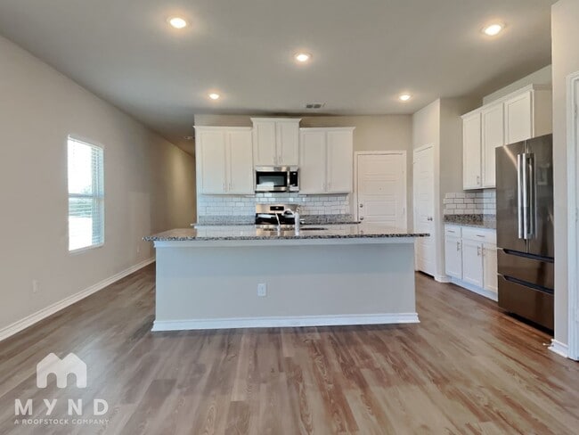 Photo - 6327 Sycamore Run