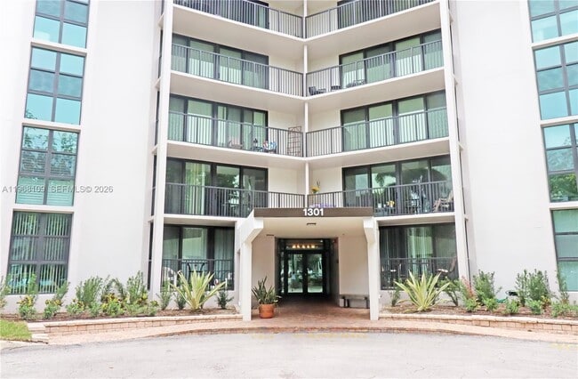 Photo - 1301 River Reach Dr Unit 214