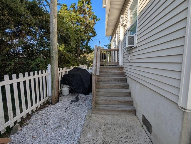 Photo - 516 Grammercy Pl