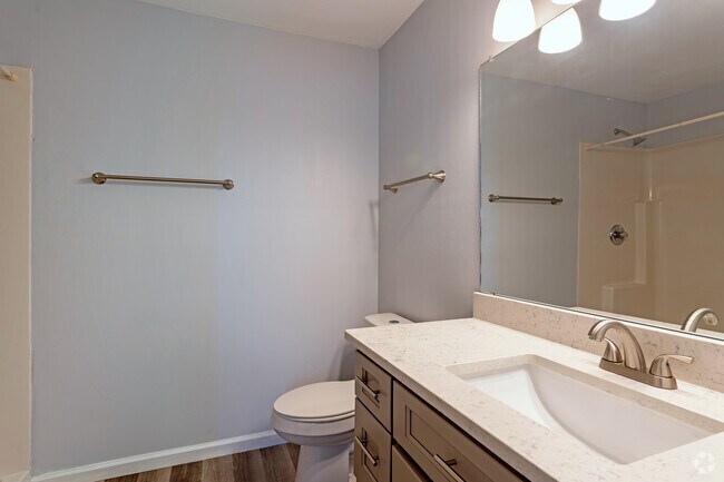 3BR, 2BA - 1294SF, Master Bath