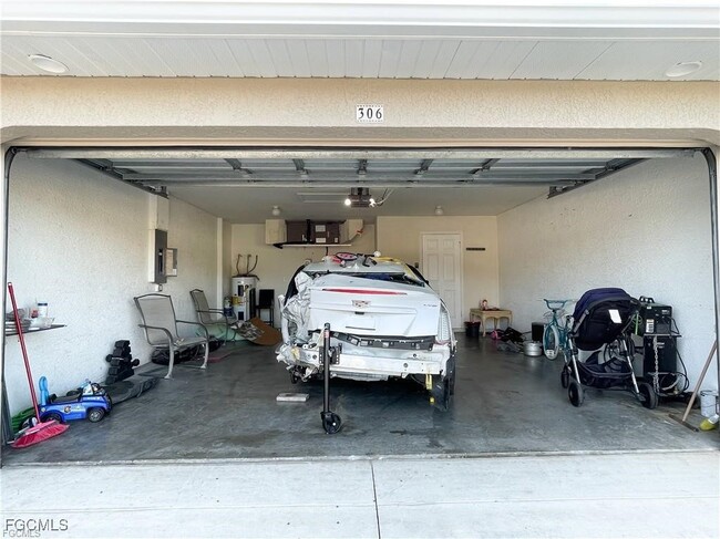 Photo - 306 SW 24th Ave