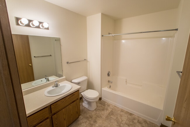 Photo - Southview Park Apartments