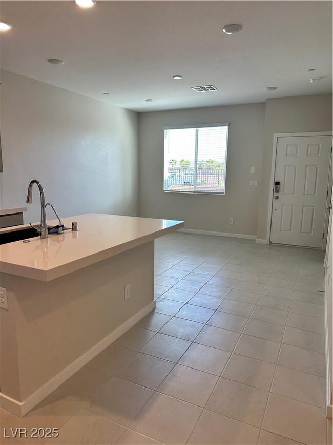 Photo - 860 Angwin Ln