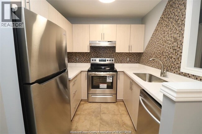 Photo - 3000 Sandwich St. Unit 201