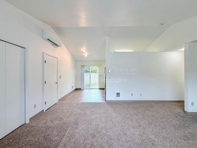 Photo - 8991 SW Herb Way