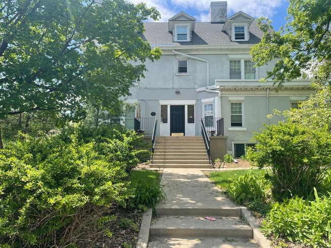 Converted 1902 Mansion - 19 total unique a... - Converted 1902 Mansion - 19 total unique a... Unit Apt 8