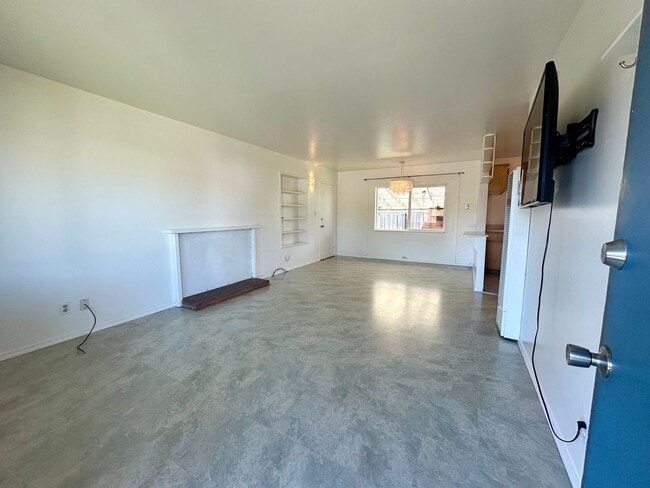 Photo - 2565 Wyatt Ln Unit Main