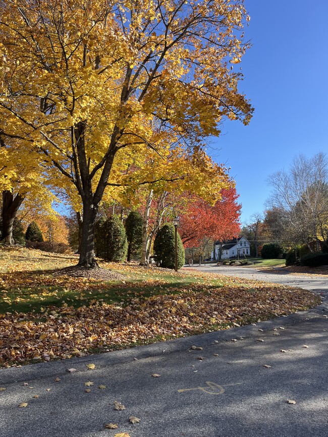 Entrance condominium - 26 Apache Way Townhome