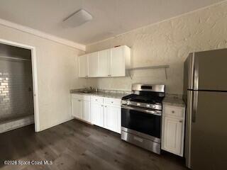 Photo - 347 Jepson St