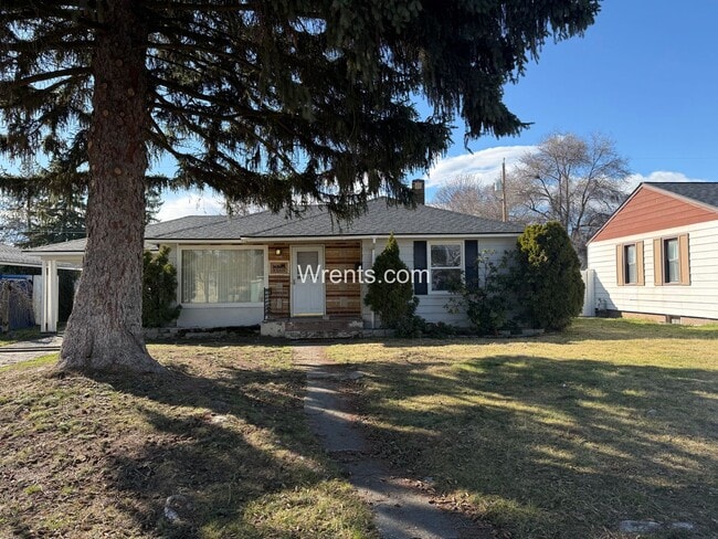 Building Photo - Charming 3 Bed / 1 Bath Home – North Spokane