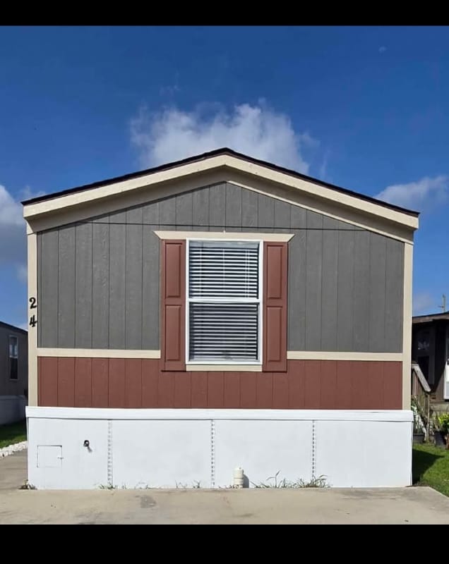 Building Photo - 1120 N Vista Dr Rental