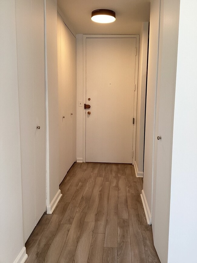 Photo - 5100 N Marine Dr Unidad 14E