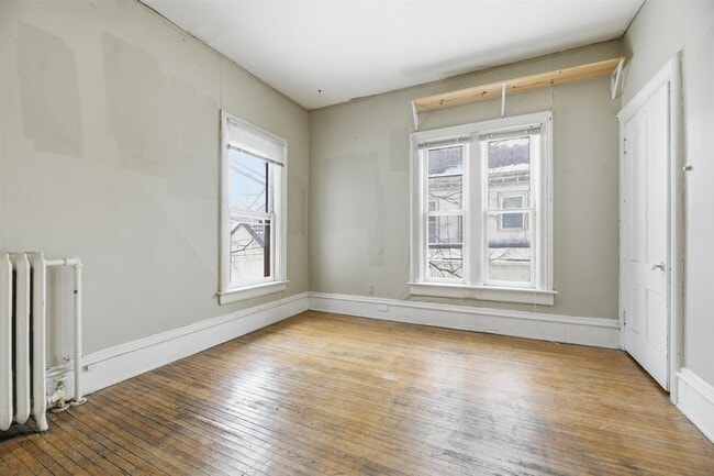 Photo - 514 5th Ave SE