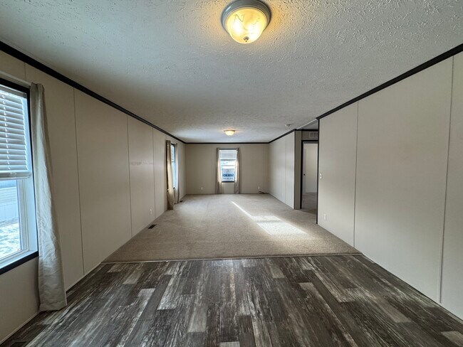 Photo - 215 Borman Ave