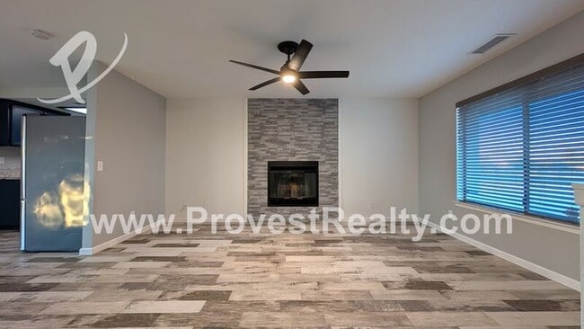 Photo - 10790 Sauk Rd