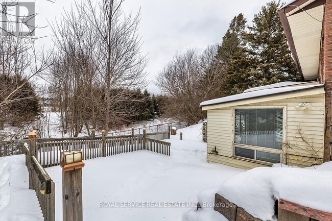 Photo - 3390 Durham Regional Hwy 2