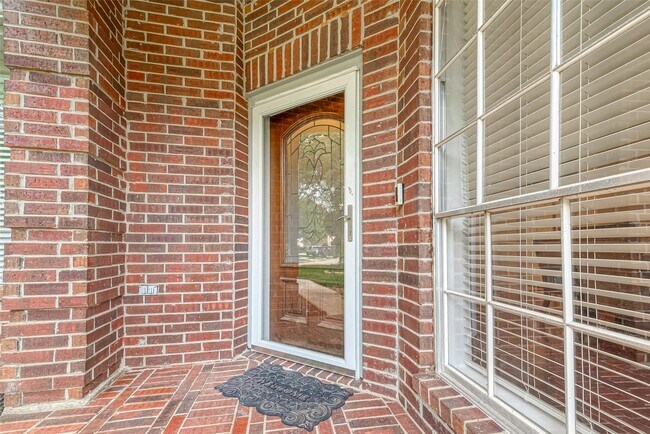 Photo - 7302 Colony View Ln