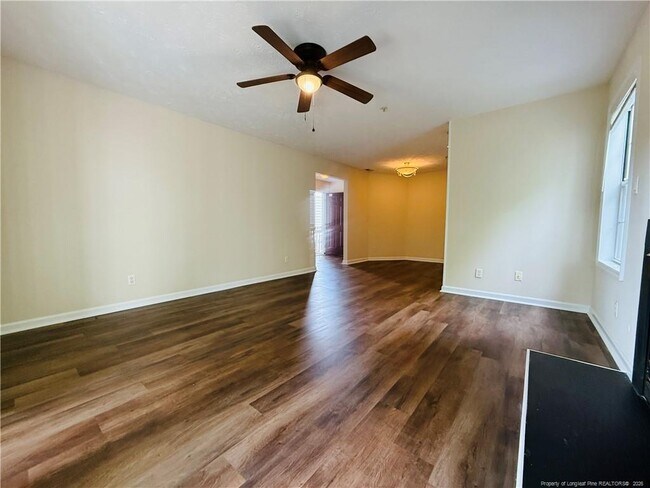 349 Waterdown Dr