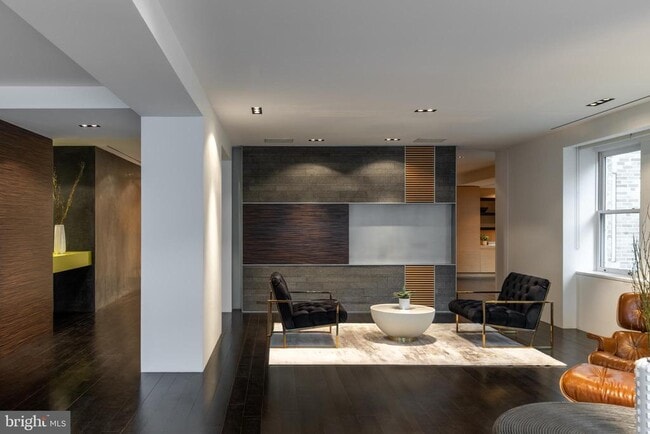 Building Photo - 2101 Connecticut Ave NW Unit 24