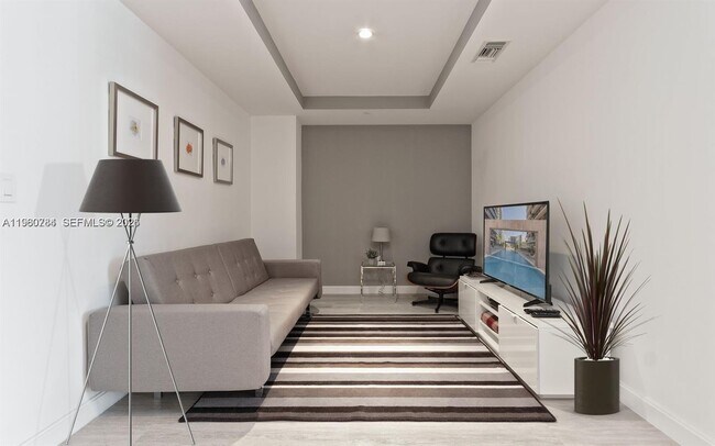 Photo - 45 SW 9th St Unit 1805