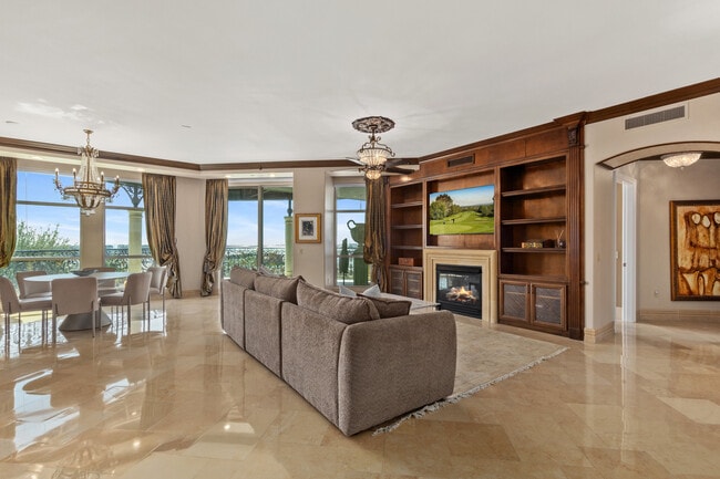 Photo - 9101 Alta Dr