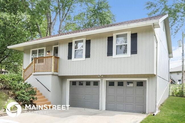 Photo - 1435 Park Cir