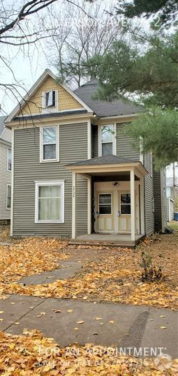 Building Photo - 2736 Emerson Ave S Unit 2 Rental