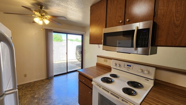 2510 Hartnell Ave Unidad 11