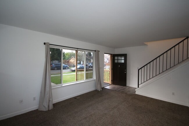 Photo - Updated Tacoma Home with Spacious Layout & Fully Fenced Yard