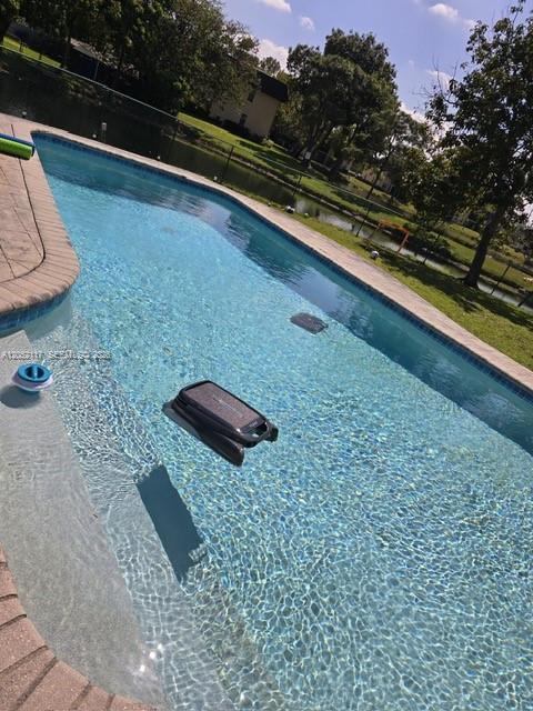 291 NW 93rd Ave