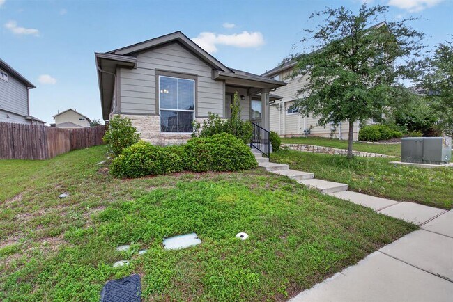 Photo - 2010 Langdale Ln