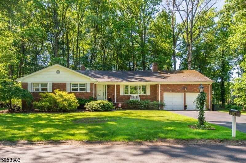 Photo - 22 Brook St