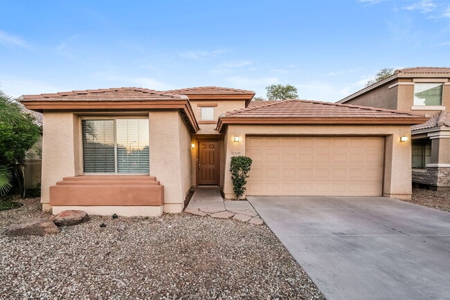 Building Photo - 4608 S 26th Ln