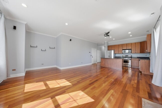 Photo - 2204 N Natchez Ave