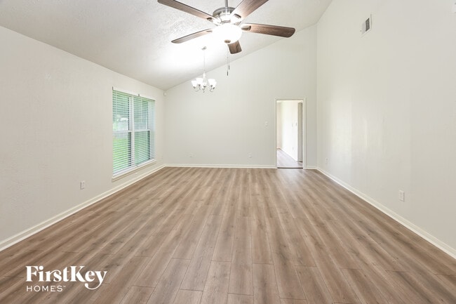 Photo - 7207 Foxwick Ln