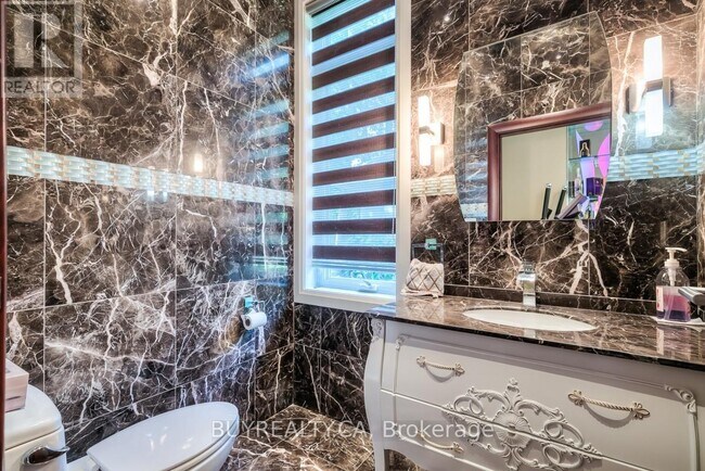 Photo - 2530 King Rd