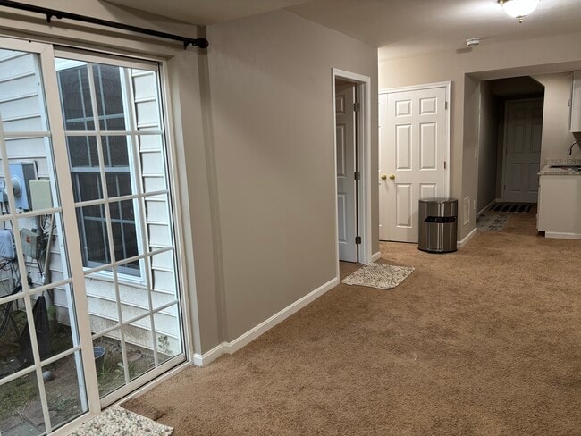 Photo - 2507 Oak Tree Ln