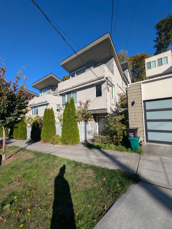 Photo - 3816 22nd Ave SW