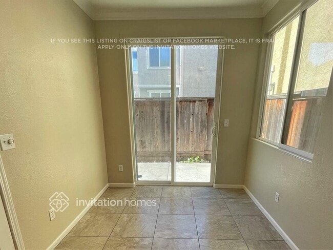 Photo - 8861 Brecon Way