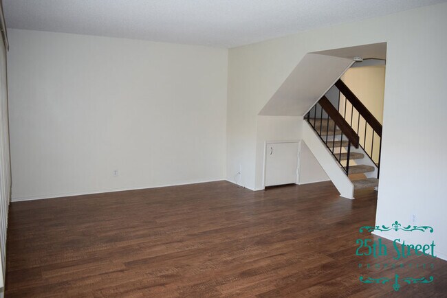 Photo - 5219 Gibbons Dr