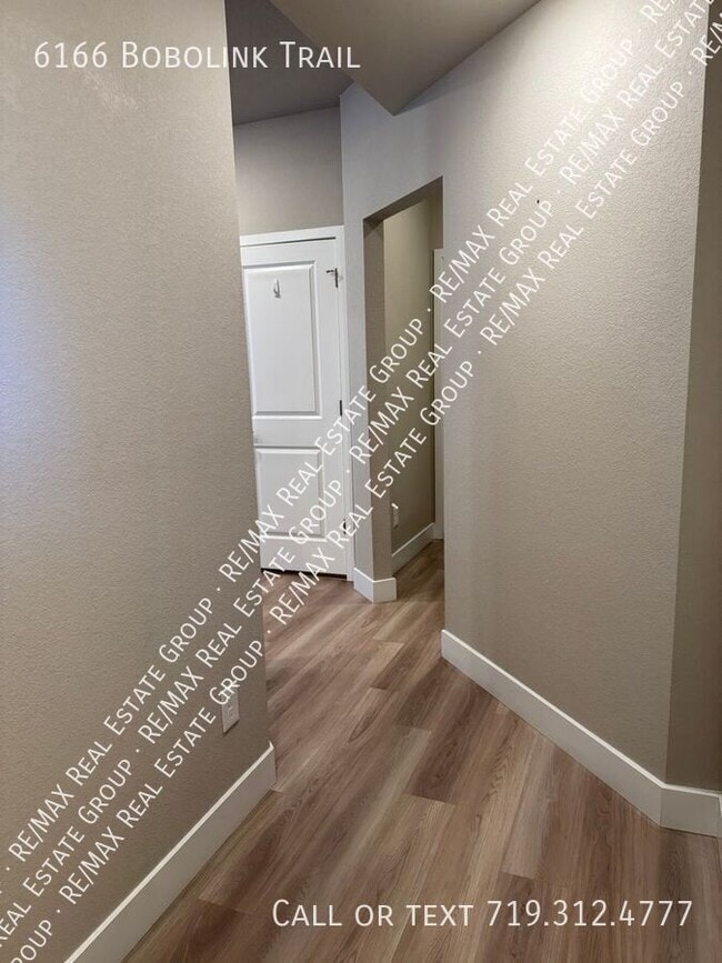 Photo - 6166 Bobolink Trl