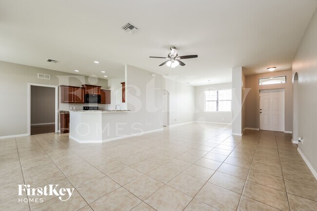 Photo - 2220 SW 3rd Ave