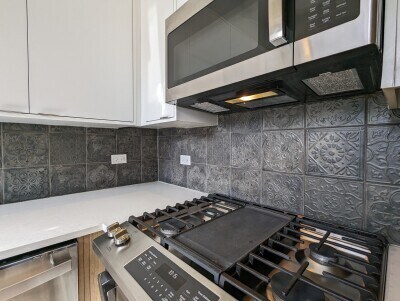 Photo - 2122 W Belmont Ave Unit 1