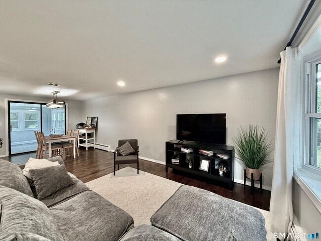 Photo - 32 Cullen Ave