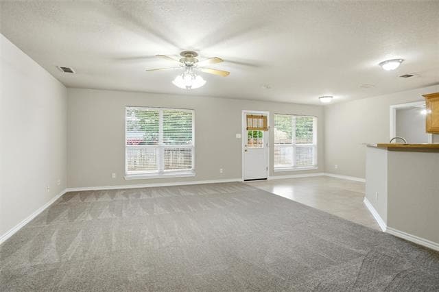 Photo - 612 N Ave C